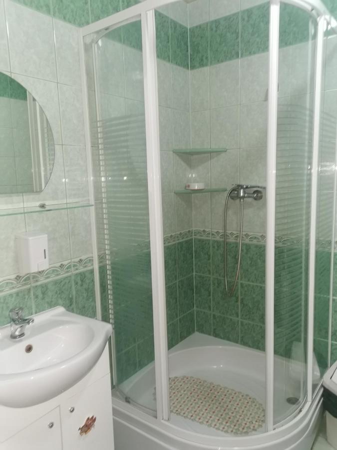 Czerwonki Apartament Мронгово Экстерьер фото